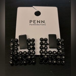 Black crystal square earrings